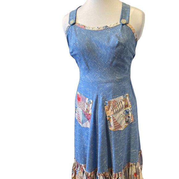 THE HOLLIE: Vintage 1970s Hollie Hobbie Chambray Apron Sundress - Picture 2 of 12